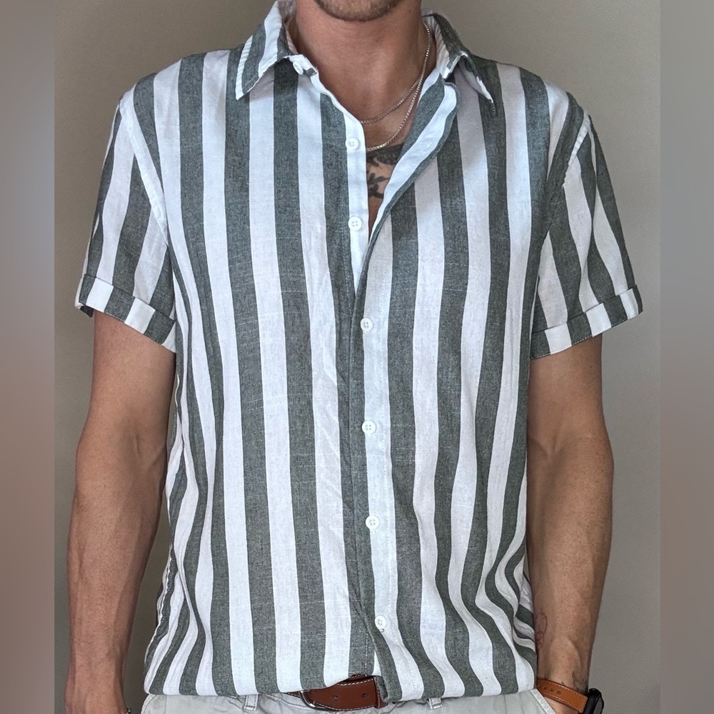 Men's Striped Green and White Shirt